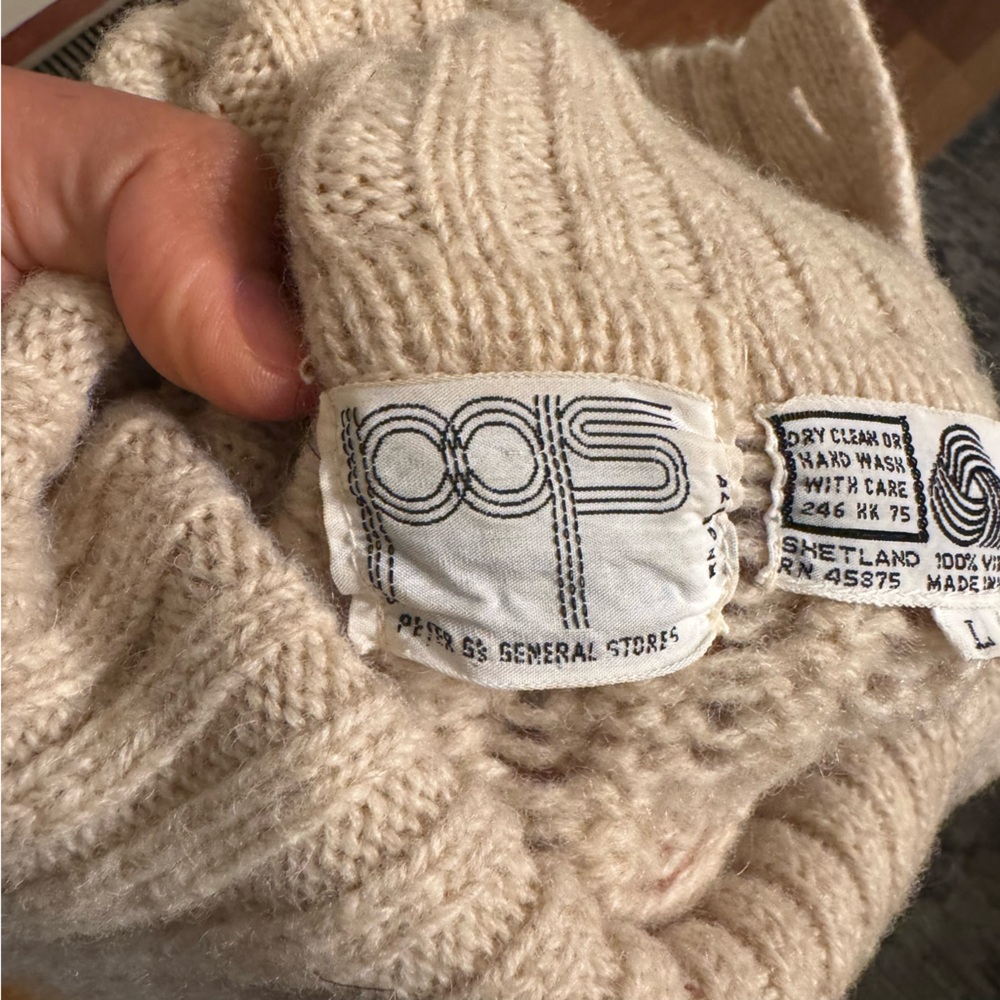 Vintage By Pops Women's Ivory Wool Cable Knit Button Up Collar Pull Over Sweater - Picture 7 of 14